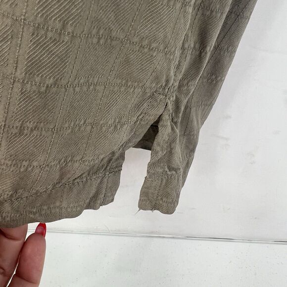 Tommy Bahama Size XL Shirt Silk Camp Embroiderd Island Bar Fly Fishing Brown - Picture 7 of 16